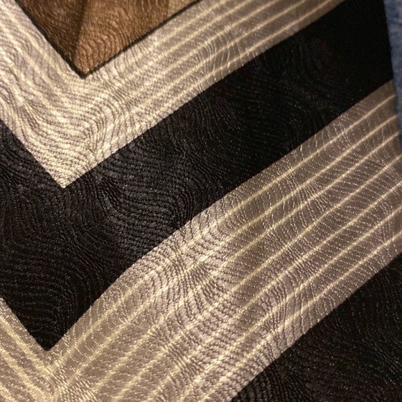 x’Andrini Men’s Necktie NEW - Picture 2 of 4